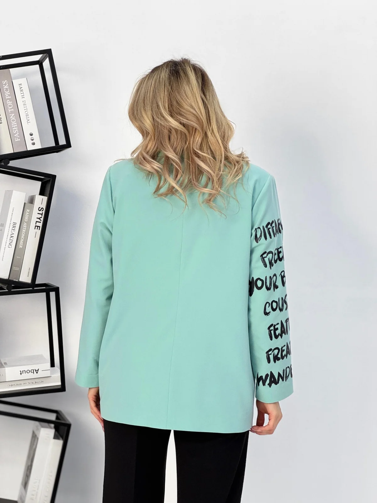 Product thumbnail 11