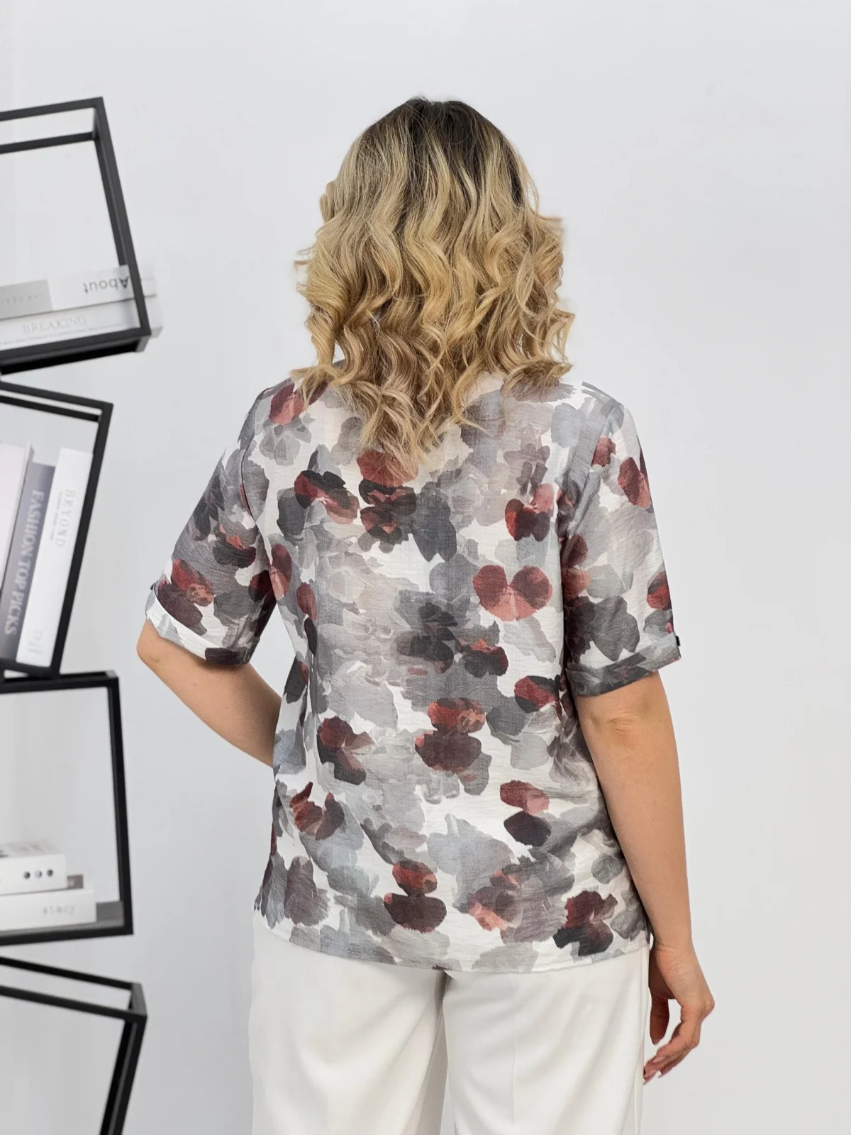 Product thumbnail 7