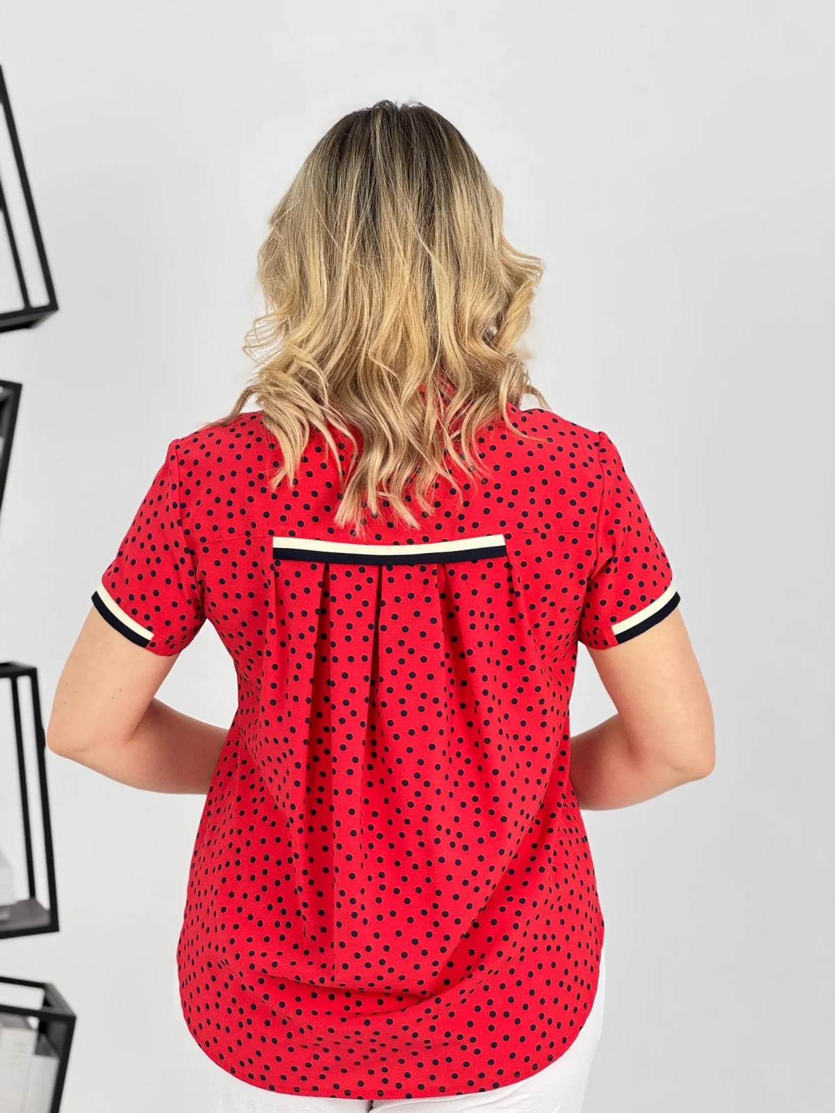 Product thumbnail 7
